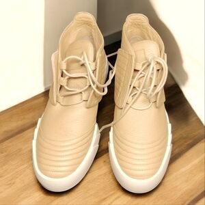 Giuseppe ZanottiMid Rise SneakerBeigeSize: 40